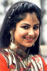 Ayesha Jhulka in Ghoonghat