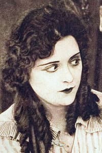 Josephine Stevens in Fatty’s Plucky Pup