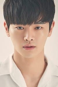 Jang Dong-ju in 미스터 기간제