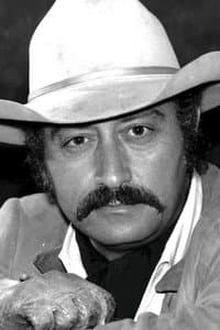 Jorge Russek in El escapulario