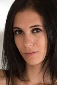 Nikki Fox in Intimate Connections 15