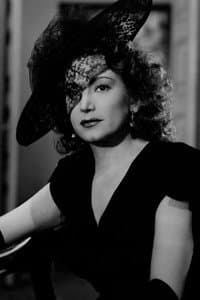 Adriana Lamar in Las cuatro milpas