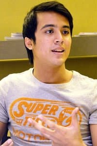 Aliff Aziz in Meh Sandar Pada Aku