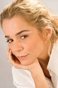 Dora Pellegrino in O Homem do Pau-Brasil