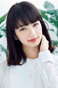 Nana Komatsu in Kinkyori Ren Ai