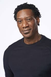 Arnold Pinnock in Siren