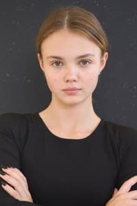 Mariya Abramova in Escape