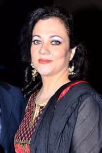 Mandakini in Tezaab