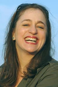 Valérie Levy in Une hyène pas comme les autres