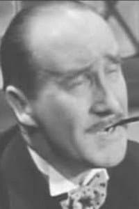 Jacques Henley in Le mystère de la villa rose