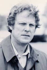 Gavin MacFadyen in Julian Assange: A Modern Day Hero?