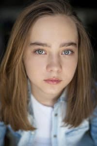 Sophie Leonard in Alex/October