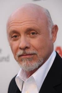 Héctor Elizondo in Borrowed Hearts