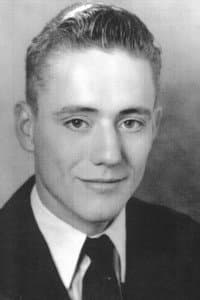 Roderick Bain in We Stand Alone Together: The Men of Easy Company
