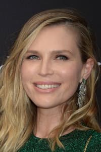 Sara Foster in The Big Bounce