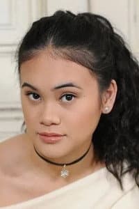 Martina Ortiz Luis in Unwrapping Christmas: Lily's Destiny