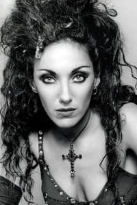 Emanuela Nay in Corti circuiti erotici Vol.3