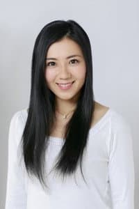 Hiromi Iwasaki in 難波金融伝 ミナミの帝王35 銀次郎VS夜逃げ屋