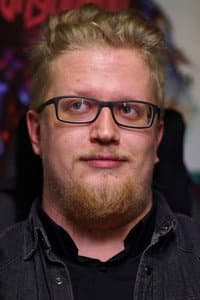 Ra Ragnar Novod in Mootorsaed laulsid