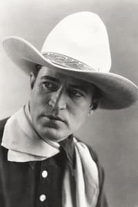 Bob Custer in The Return of Boston Blackie
