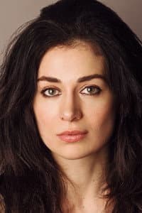 Heléna Antonio in Heckle