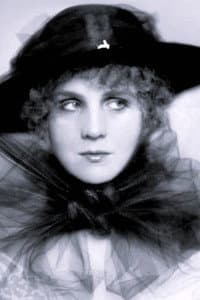 Magda Sonja in Štvaní lidé