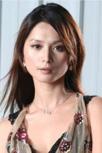 Zuzana Chang in Tiran-Mati Di Ranjang