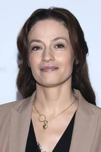 Magdalena Różczka in Czarny