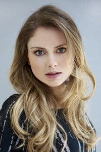 Rose McIver in Hercules in the Maze of the Minotaur