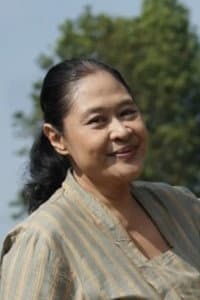 Ivonne Dahler in Para Perasuk