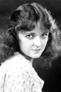 Jean Paige in Hidden Dangers