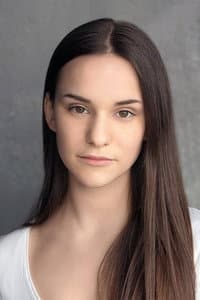 Sophia Pettit in Deus