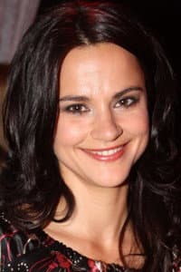 Melinda Kinnaman in Idioten