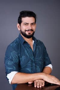 Gordhan Singh in Dangerous