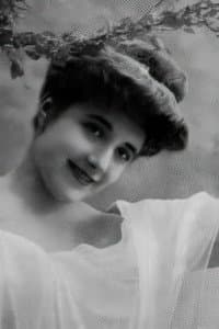 Yvonne maëlec in Le Bon Juge