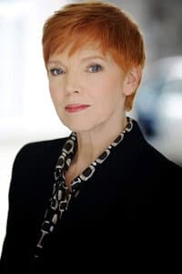 Kathleen Renish in Stung