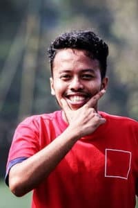 Sakurta Ginting in Alangkah Lucunya (Negeri Ini)