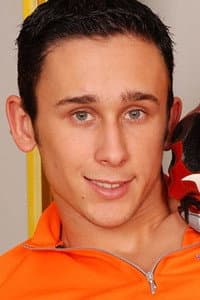 Lucky Taylor in Boys and the City 2