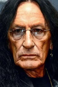 Ken Hensley in Roger Dean: Views