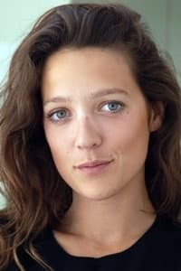 Eulalie Elsker in Au nom de la famille - Je t'aim3 - Trilogie de l'amour (Part 2)