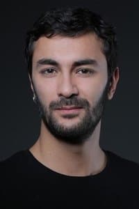 Mehmet Korhan Fırat in Aşk Mantık İntikam