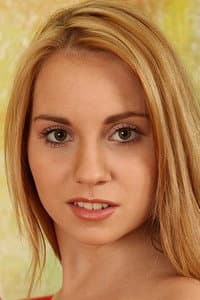 Jessica Neight in Sweethearts from Europe 6