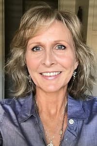 Patty Mattson in Enchantimals: Spring Into Harvest Hills
