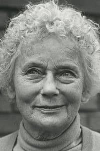 Karen Lykkehus in En ven i bolignøden