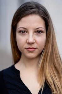 Rita Correia in Nora Helmer
