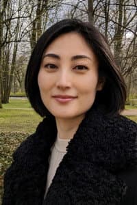 Yuriri Naka in The Contract