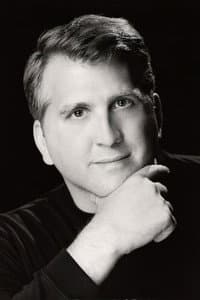 Daniel Roebuck in Only You