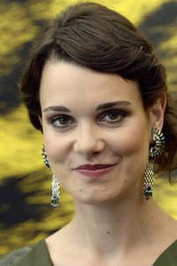 Camille Rutherford in Pourquoi tu souris ?
