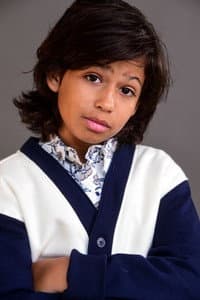 Yanni De La Rosa in Strays