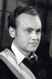 Károly Bicskey in A tanú